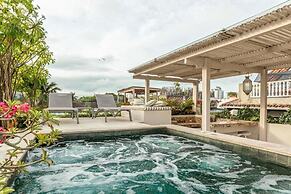 Casa Charlies Can