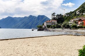 Casa Isola