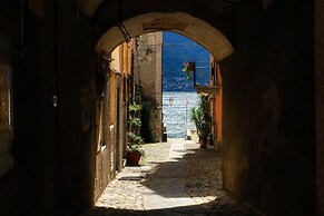 Casa Isola