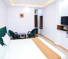 UTSAV HOTEL & BANQUET