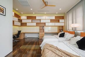 Ekkamai Luxury Villa With Home Cinema