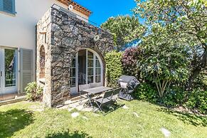 Apartment in La Motte Near Golf Course