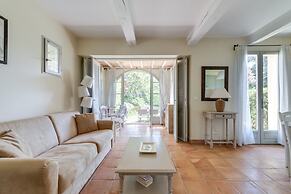 Apartment in La Motte Near Golf Course