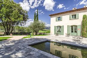 Apartment in La Motte Near Golf Course