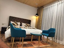 Morni Hills Retreat & Heaven