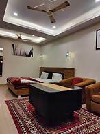 Deepak Hotel