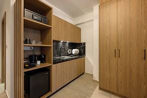 Cens Silver Suites