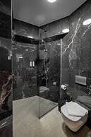 Cens Silver Suites