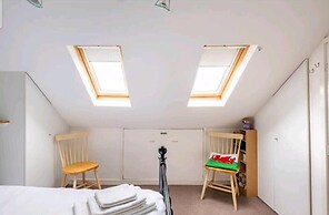 3 Bedroom - 1 Bathroom - Garden - Pet Friendly