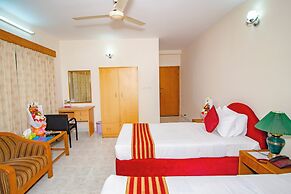 Laurel Lakefront Hotel