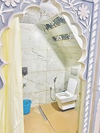 Bhoora House