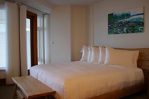 Sooke Harbour House