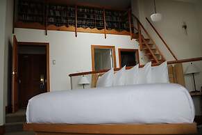 Sooke Harbour House