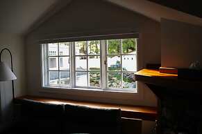 Sooke Harbour House