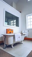 Sooke Harbour House