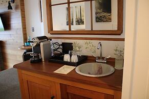 Sooke Harbour House