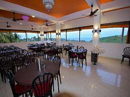 The Tamarind Tree Hotel and Restaurant