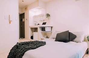 Minimalist Loft 601