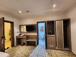 kanaf hotel