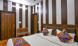 Fabhotel Maya