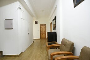 Fabhotel K Square