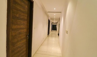 Fabhotel Prime Parisar