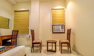 Fabhotel Prime Parisar