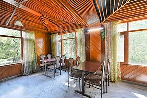 Fabhotel Zarim