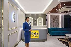 Fabhotel Well Back