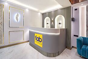 Fabhotel Well Back