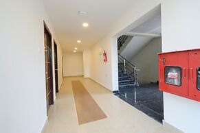 Fabhotel Wr Grand I