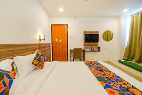 Fabhotel Wr Grand I