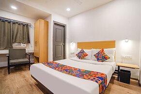 Fabhotel Woodland