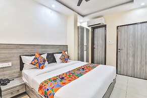 Fabhotel Ls Grand