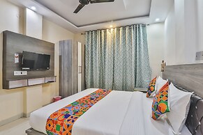 Fabhotel Ls Grand