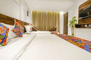 Fabhotel Peralz