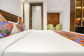Fabhotel Peralz