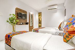 Fabhotel Peralz