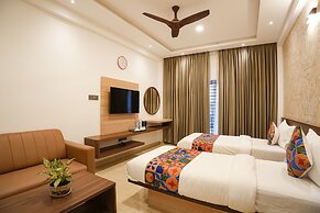 FabHotel 7 Hills