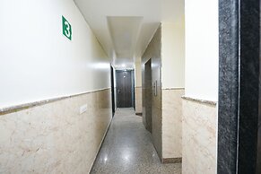 Fabhotel Moon Light