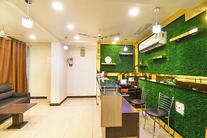 Fabhotel Raj Matrya Inn