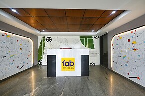 Fabhotel Alpha