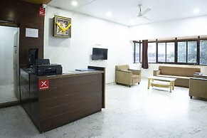 Fabhotel Comfort Stays