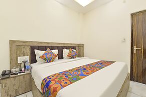 Fabhotel Dev Palace