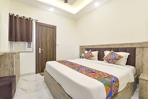 Fabhotel Dev Palace