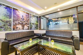 Fabhotel Broholic Prime Suites