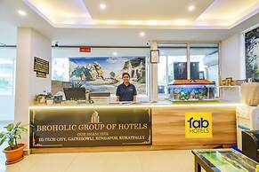 Fabhotel Broholic Prime Suites