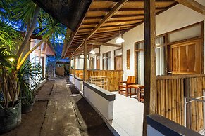 Creative Trawangan Stay