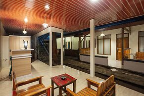 Creative Trawangan Stay