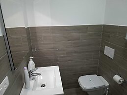 Airport bari deluxe